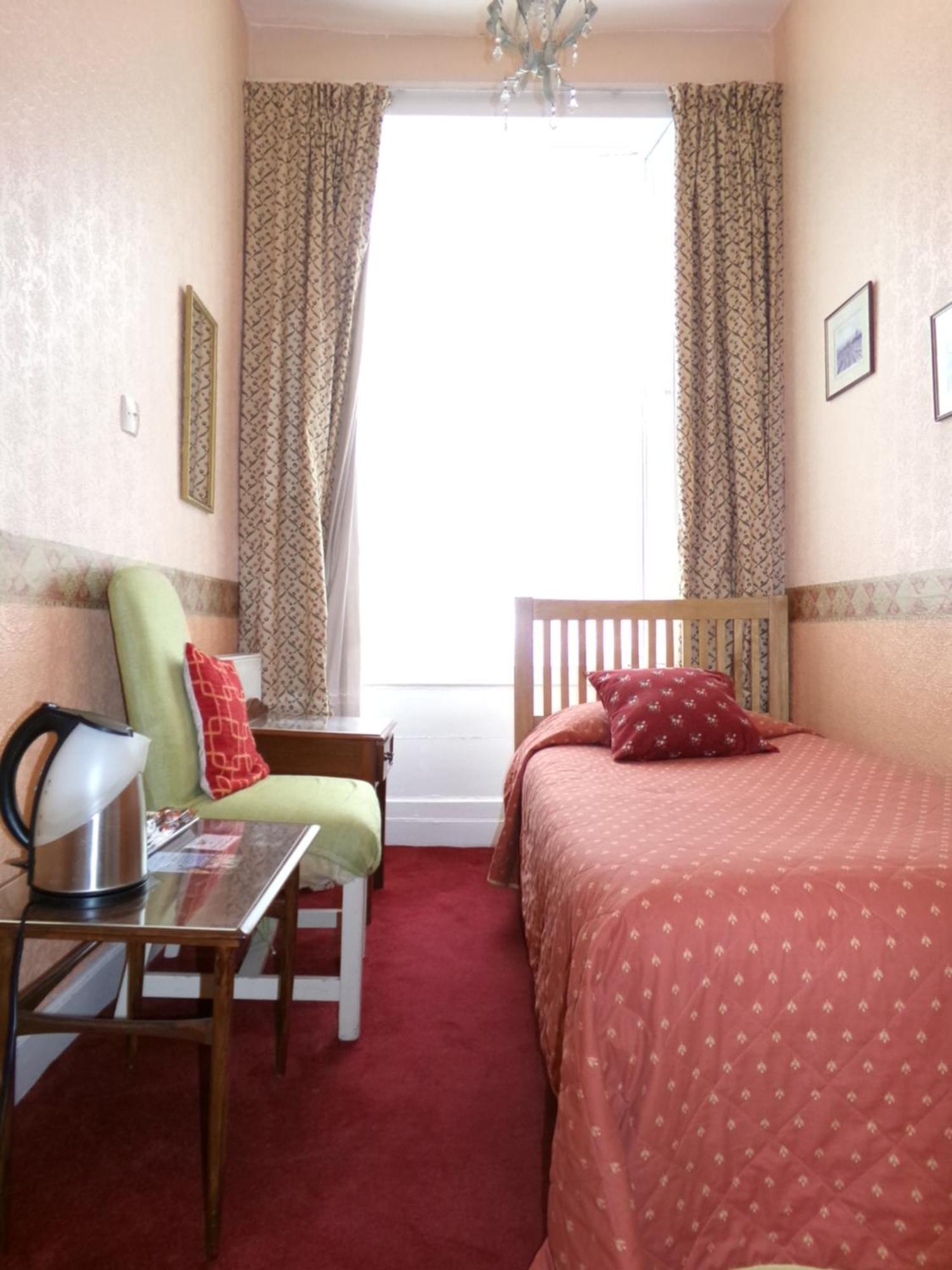 Averon 3* Edimburgo